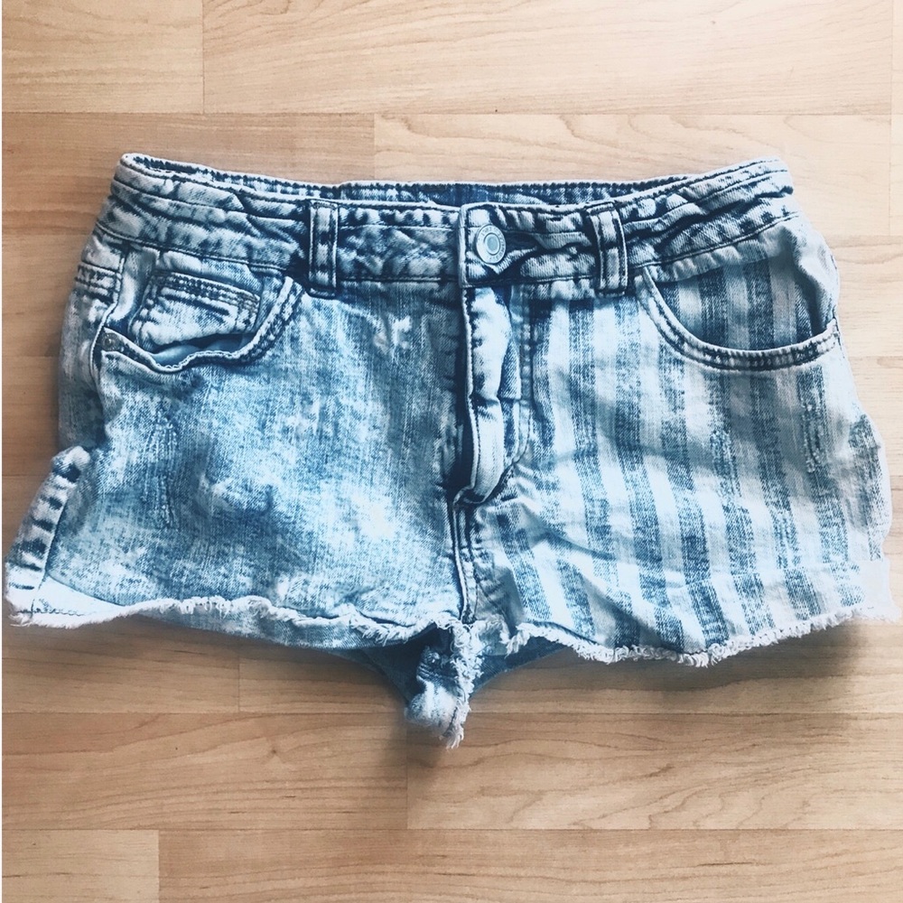 High-waisted Shorts